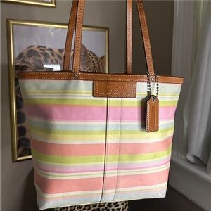 Authentic Rare Vintage Coach Stripe Canvas Tote💗